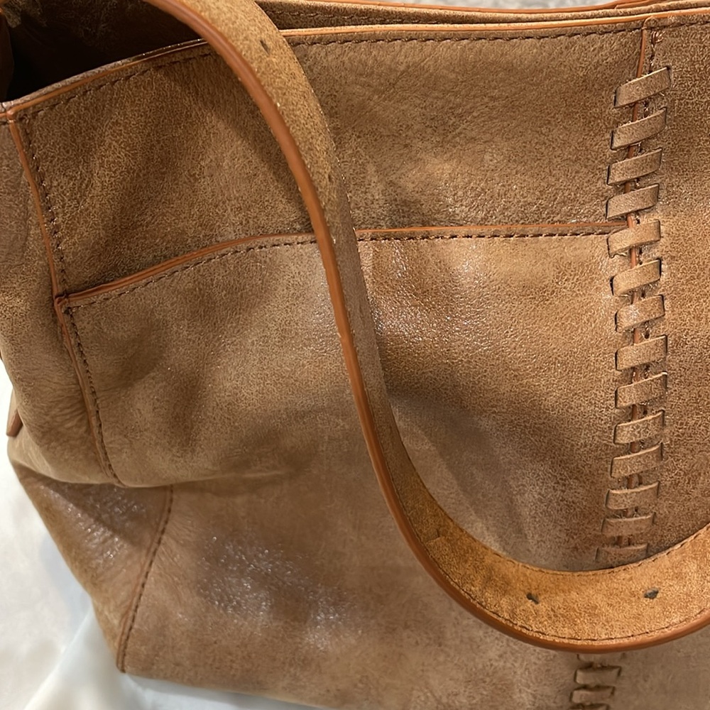 HOBO Tan Leather Shoulder Bag - Picture 2 of 10